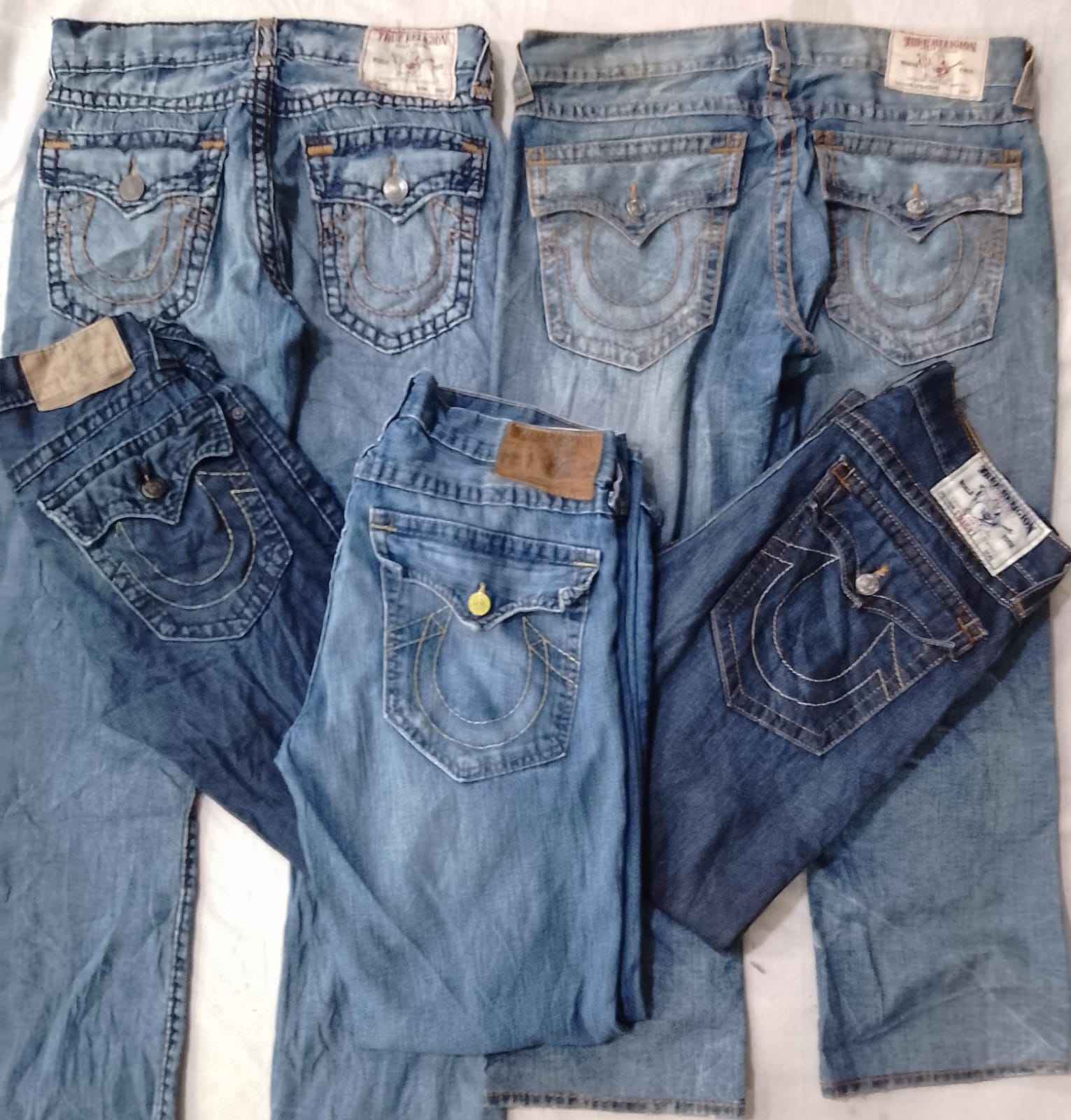 CR6871 True Religion Men’s Jeans