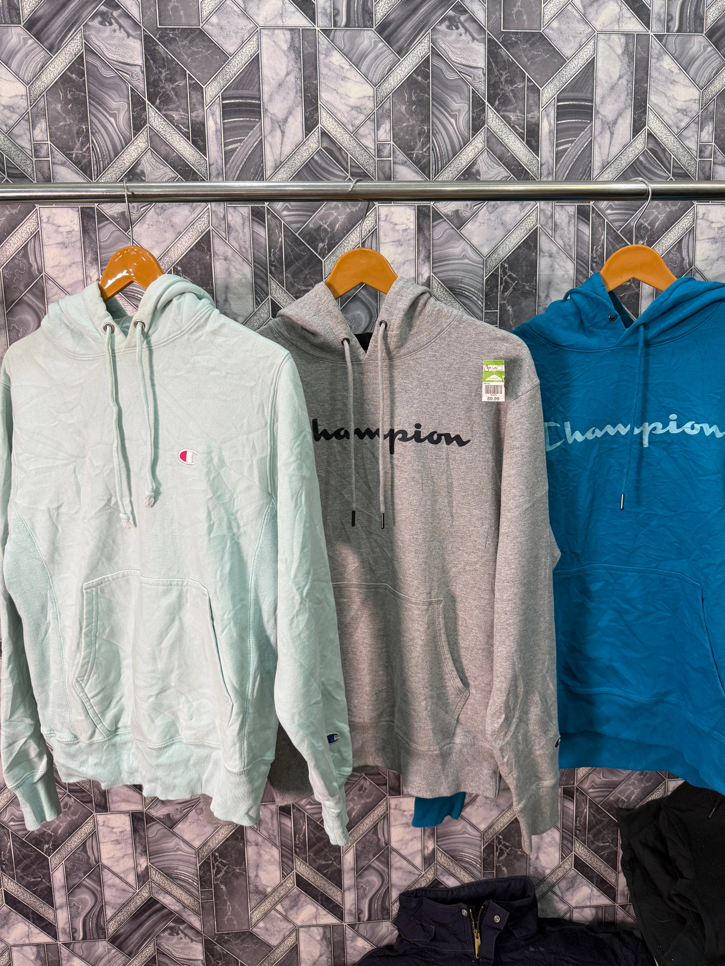 AVG-0276 Champion Hoodies