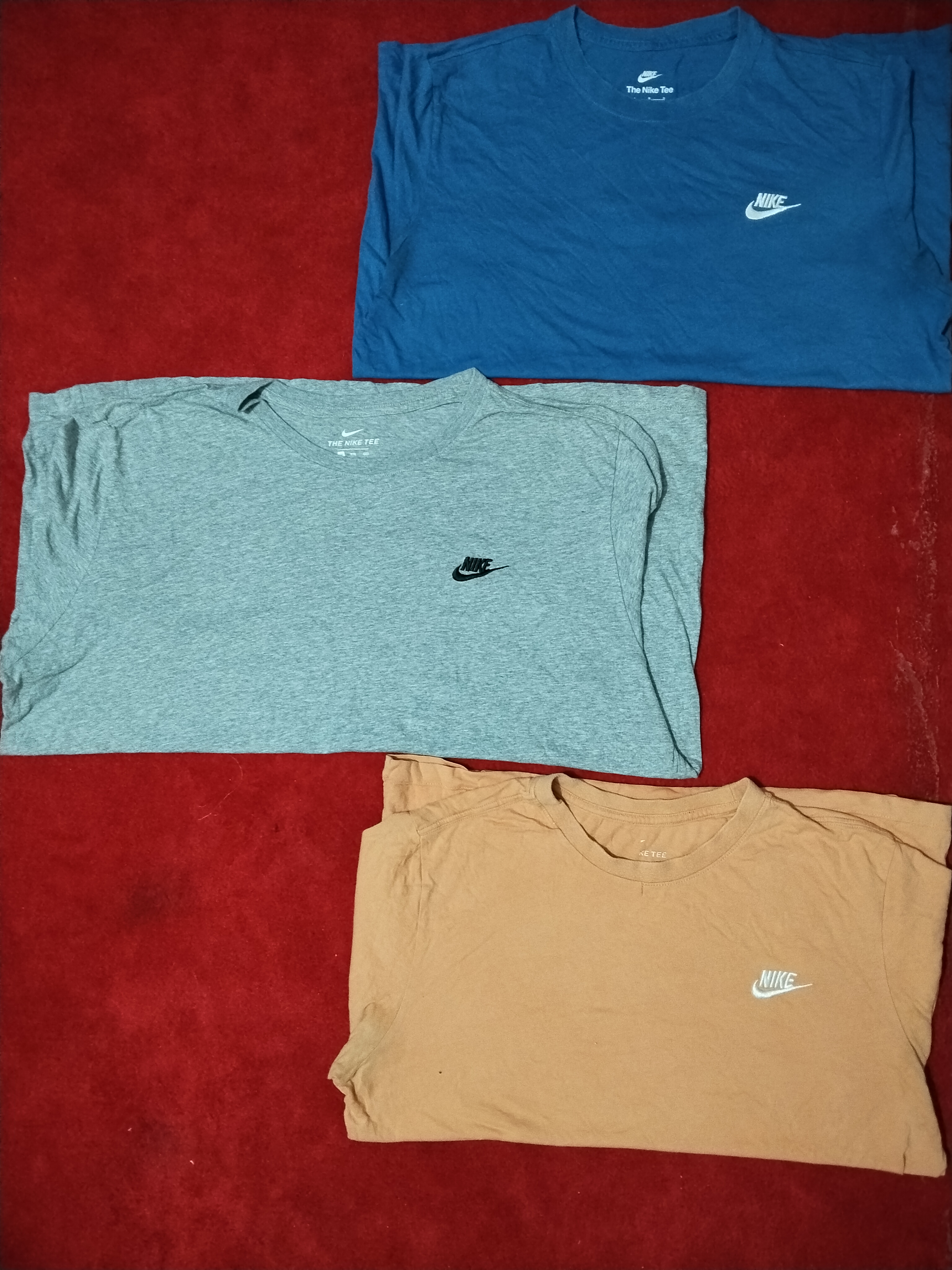 Nike t-shirt