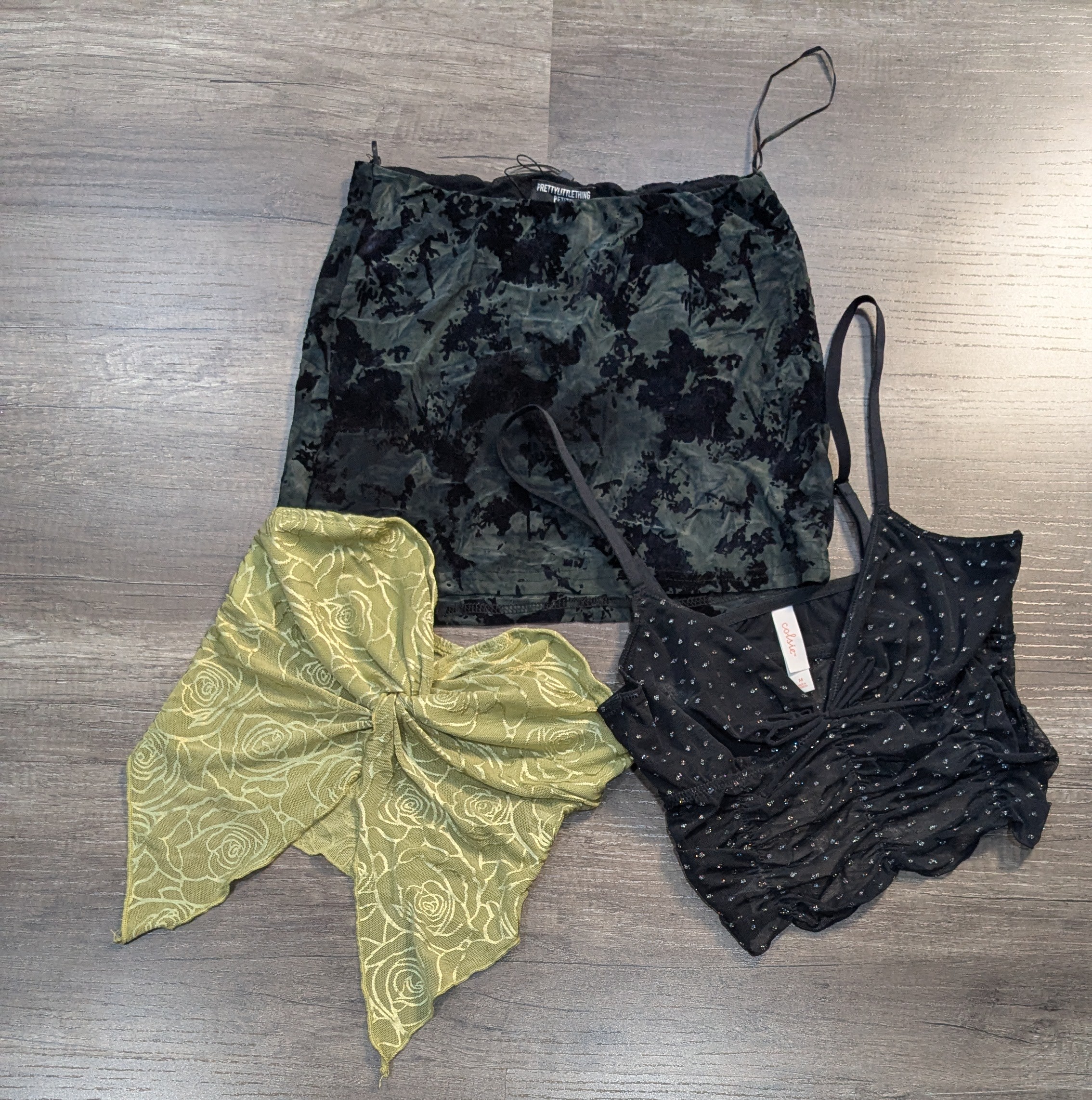 4133 - Y2K Style Cami tops