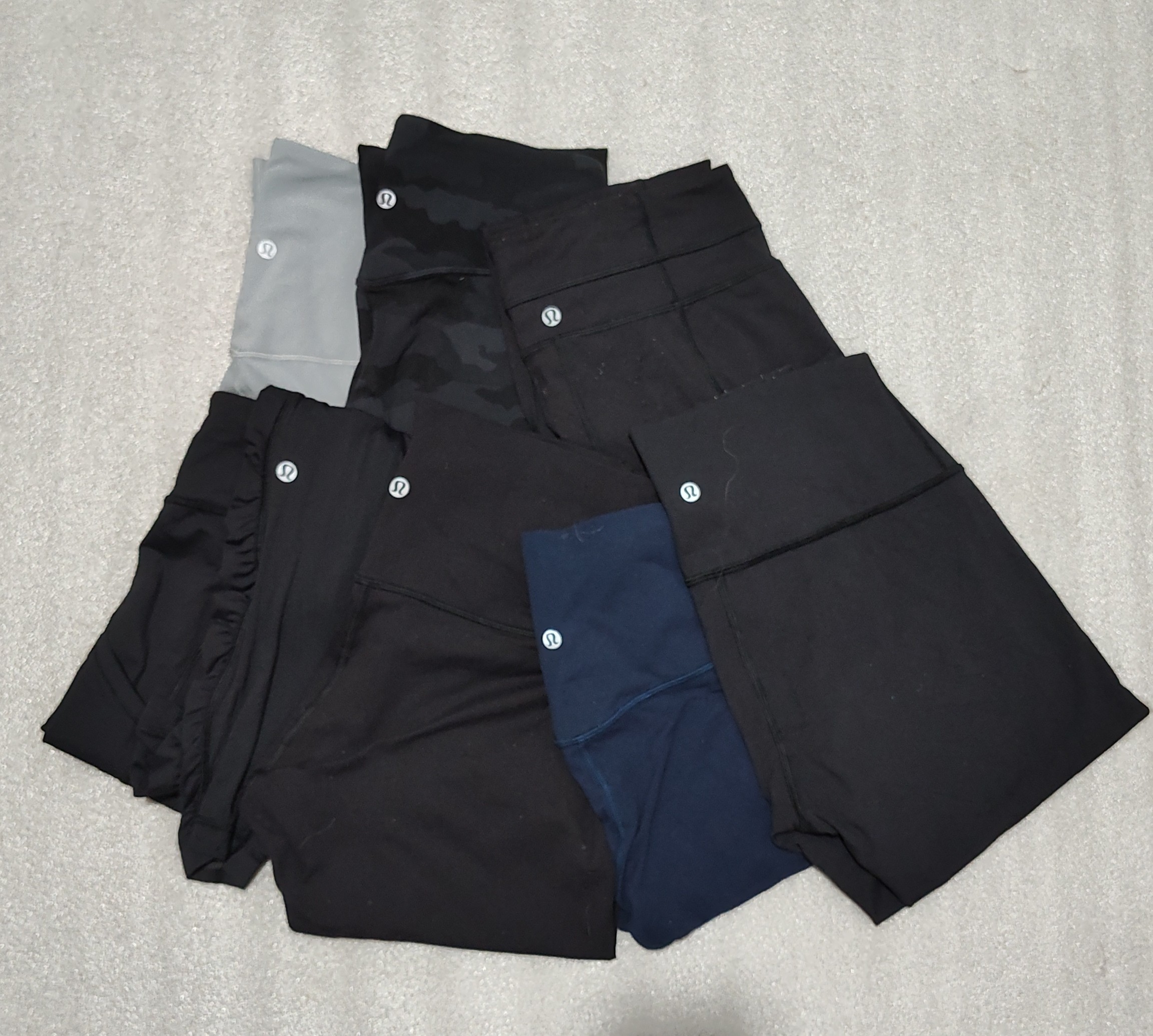 #152 Lululemon leggings