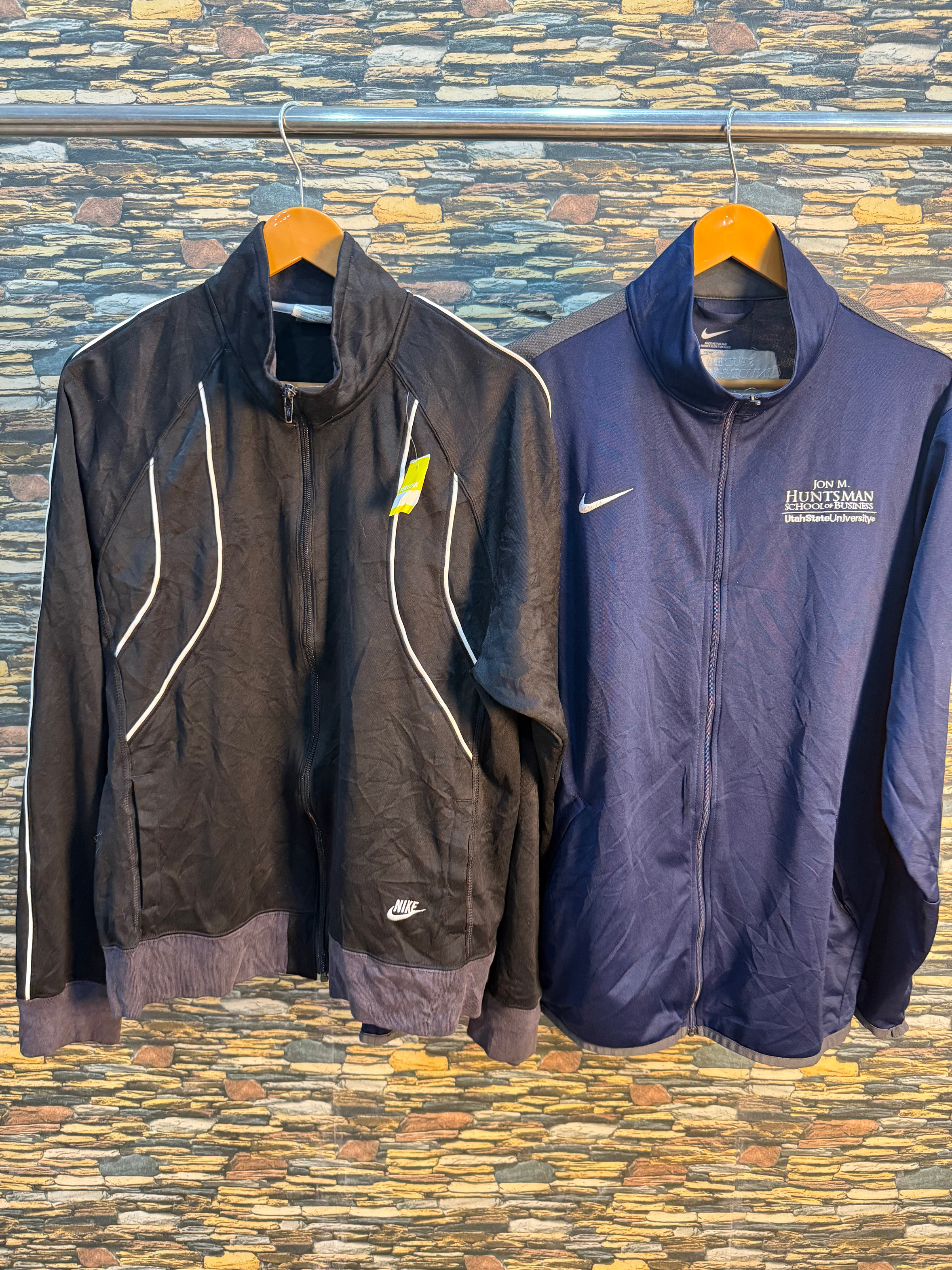 AVG-0309 Nike Jackets | Sweatshirts | Hoodies