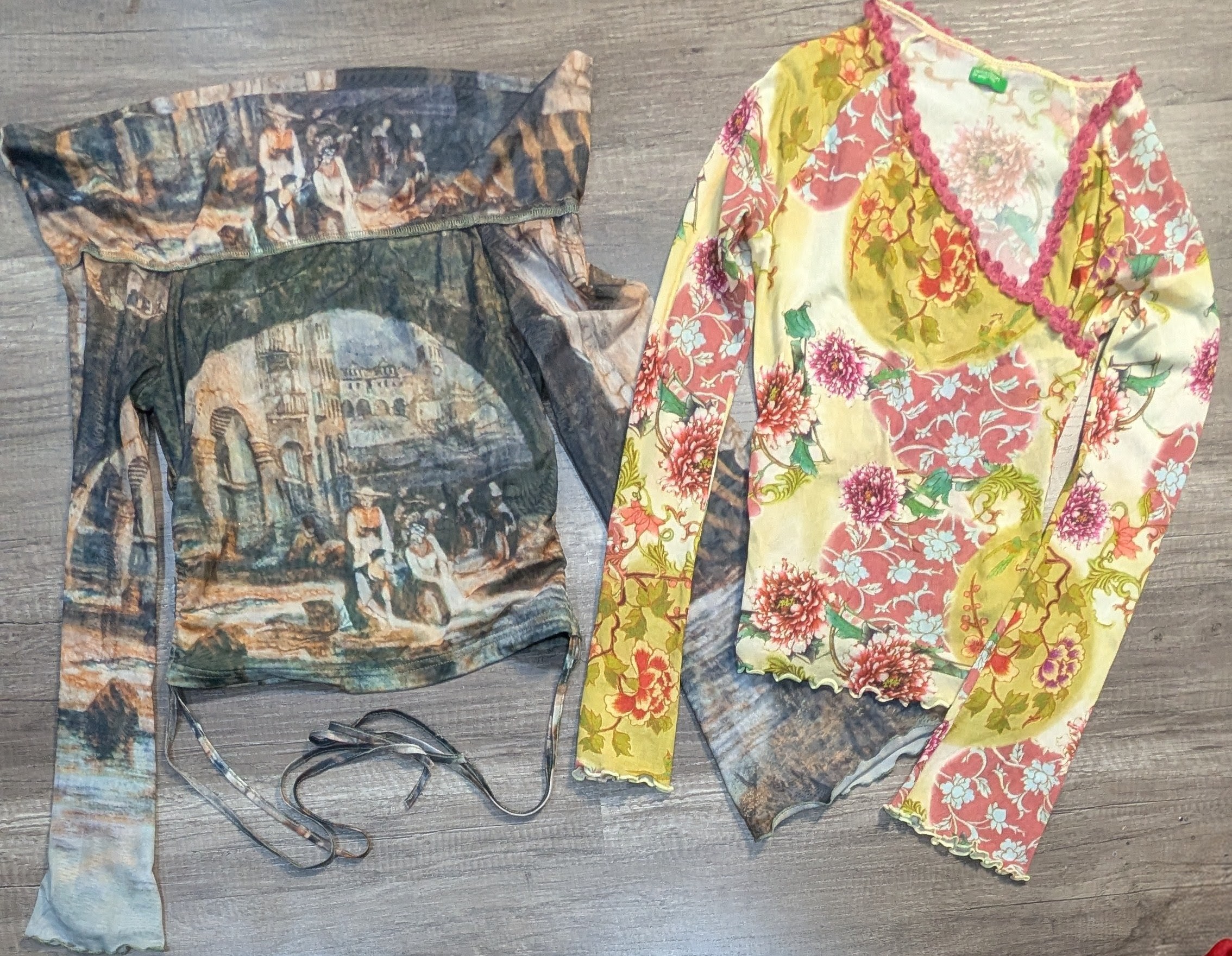 4142 - Y2K Style Blouses