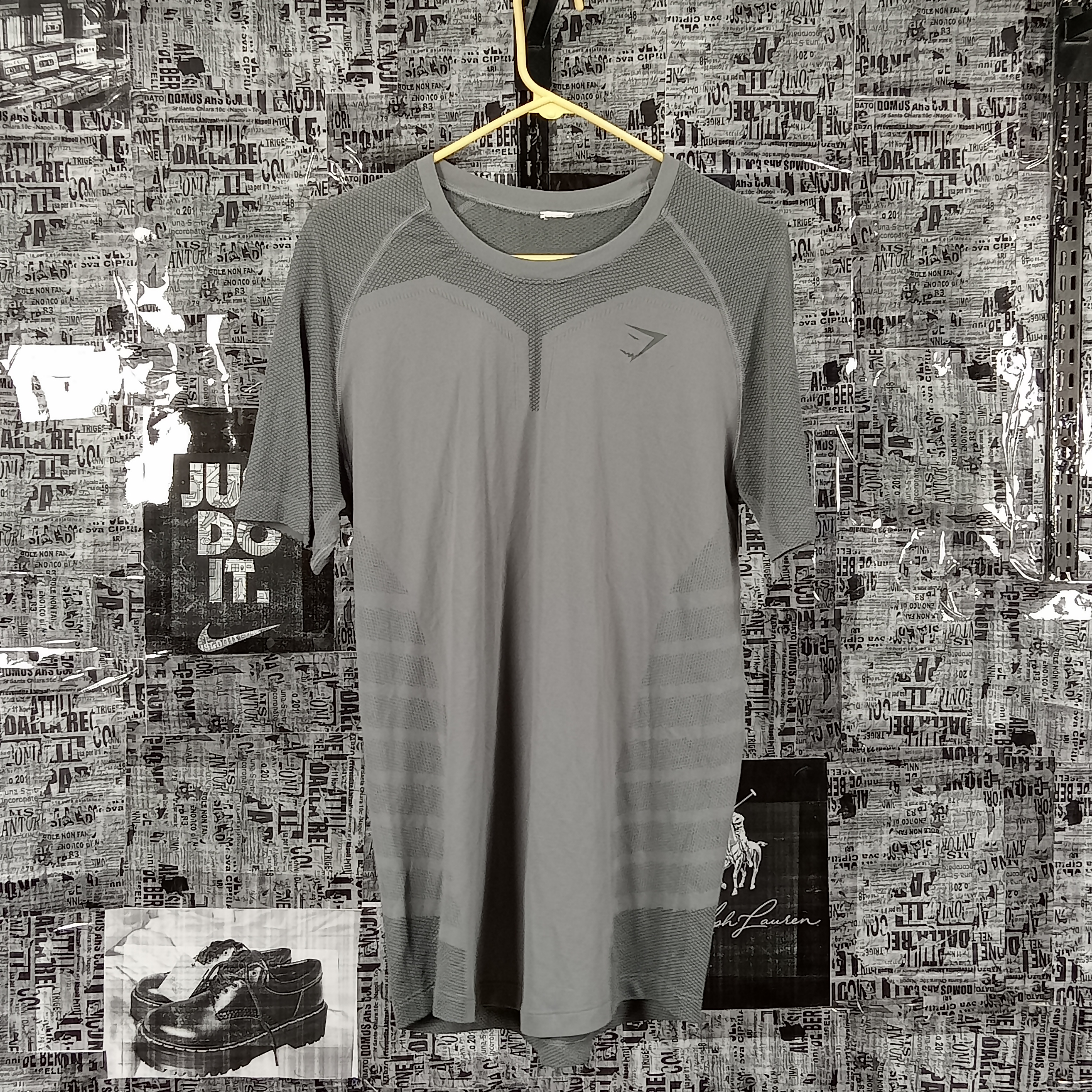 GYMSHARK T-SHIRTS & TANK TOPS - BUNDLE 31