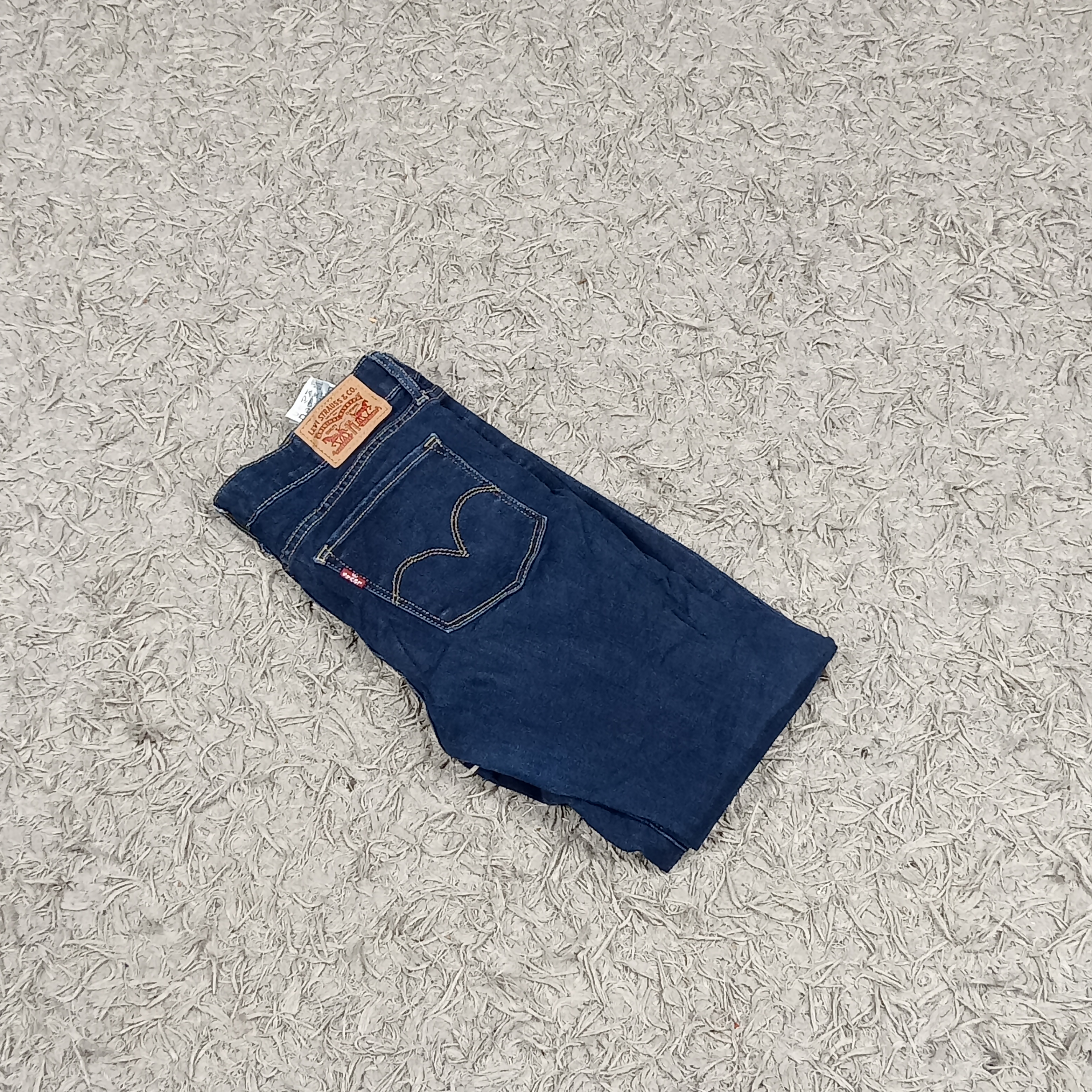 LEVI'S WOMEN'S DENIM JEANS BUNDLE 16
