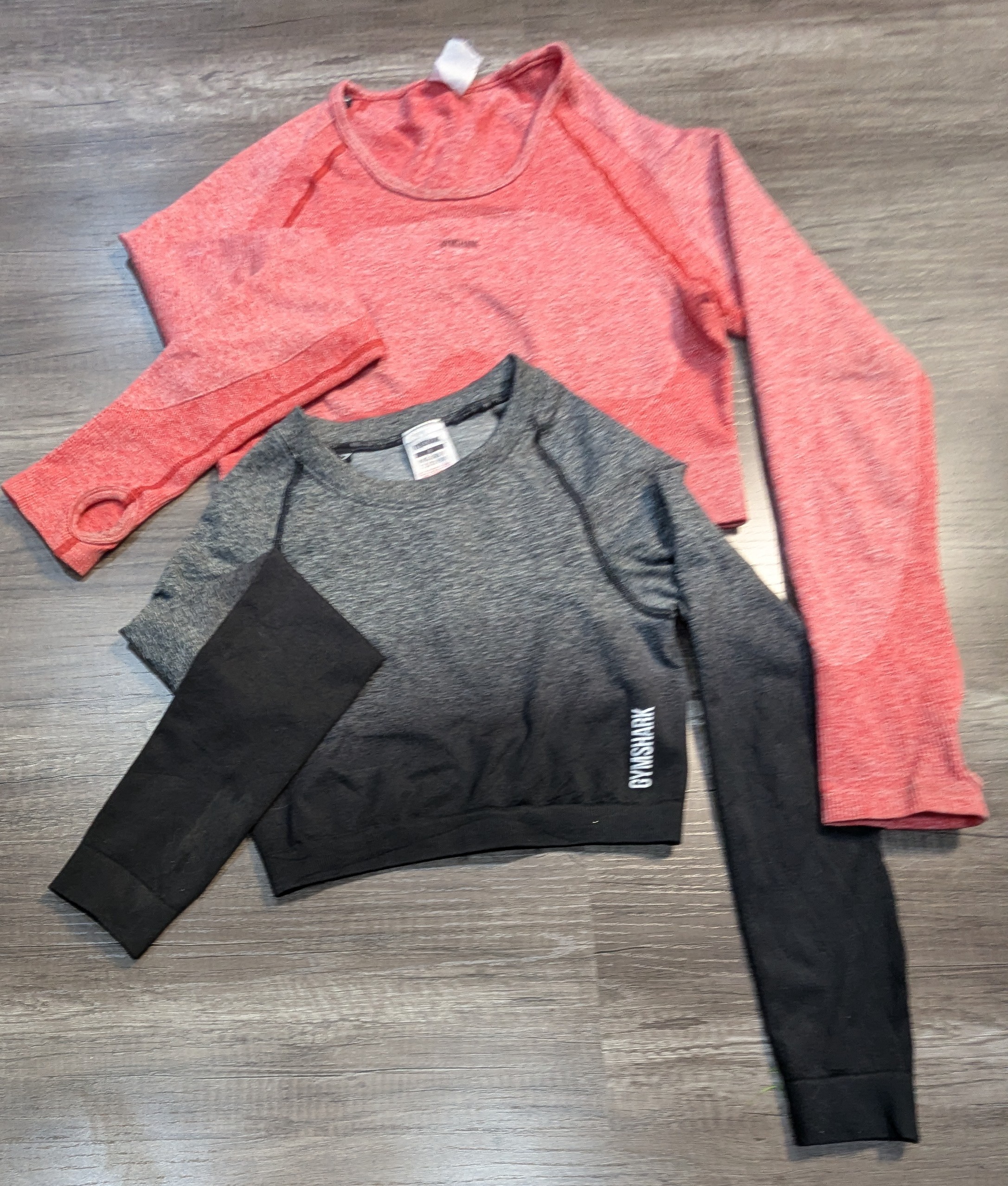 4168 - Gymshark Crop Top