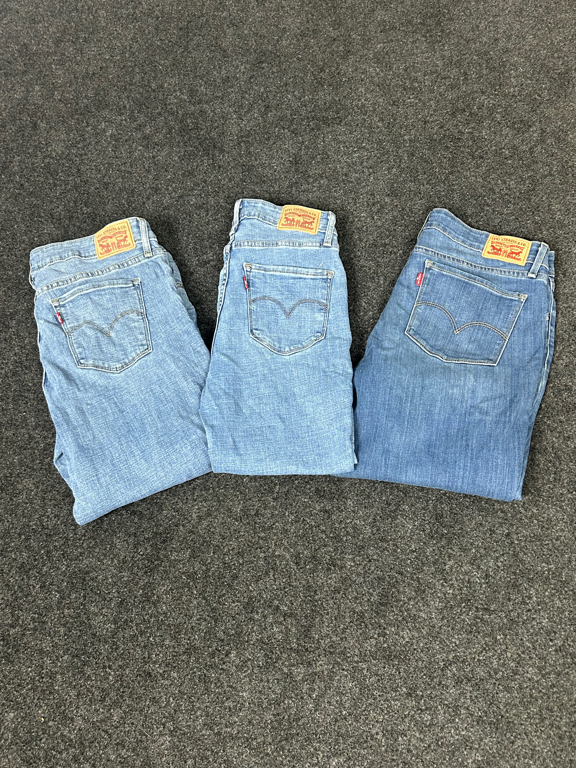 Levi’s Skinny Jeans - [TS-0381]