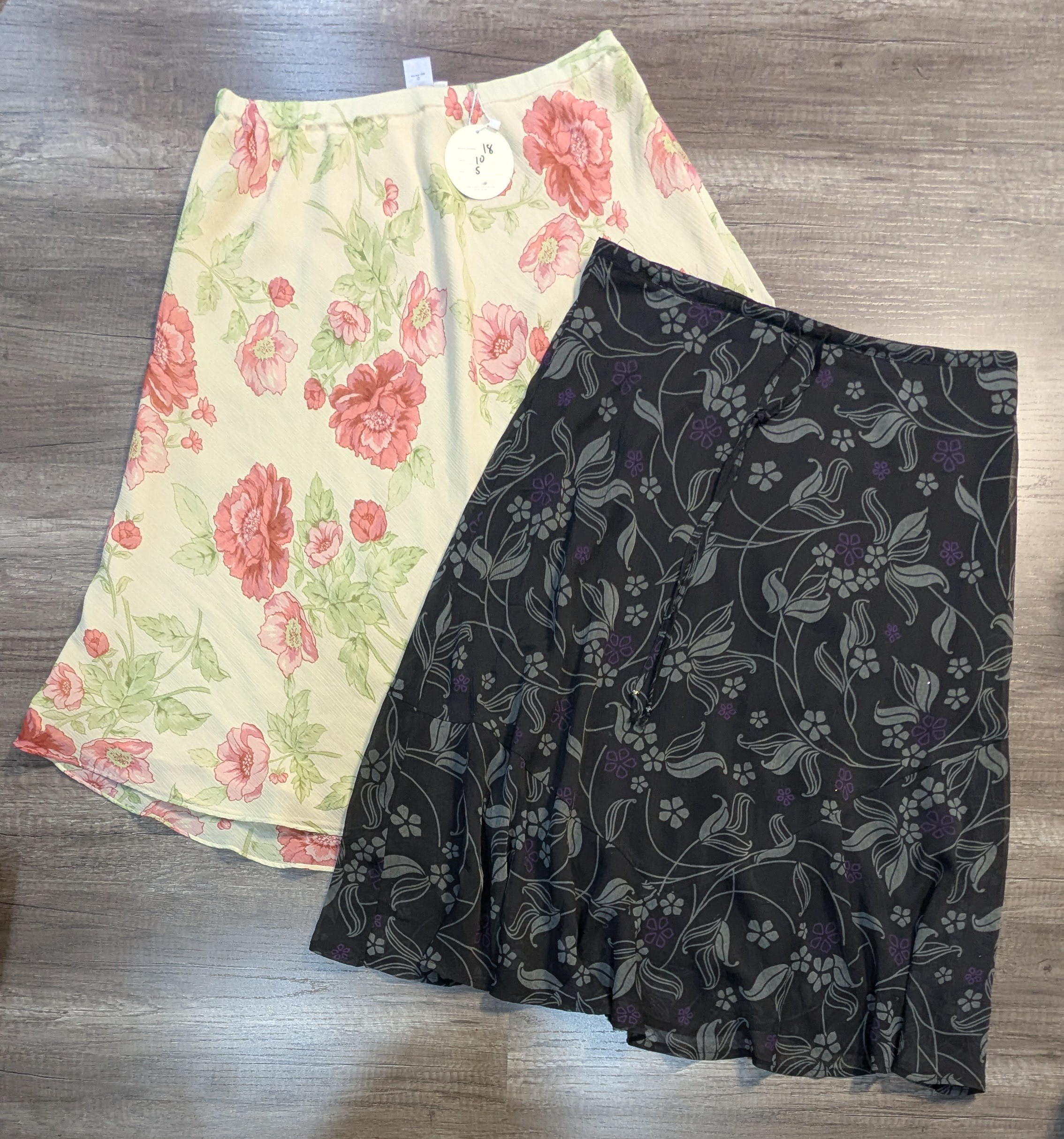 4181 - Gonne in stile Y2K