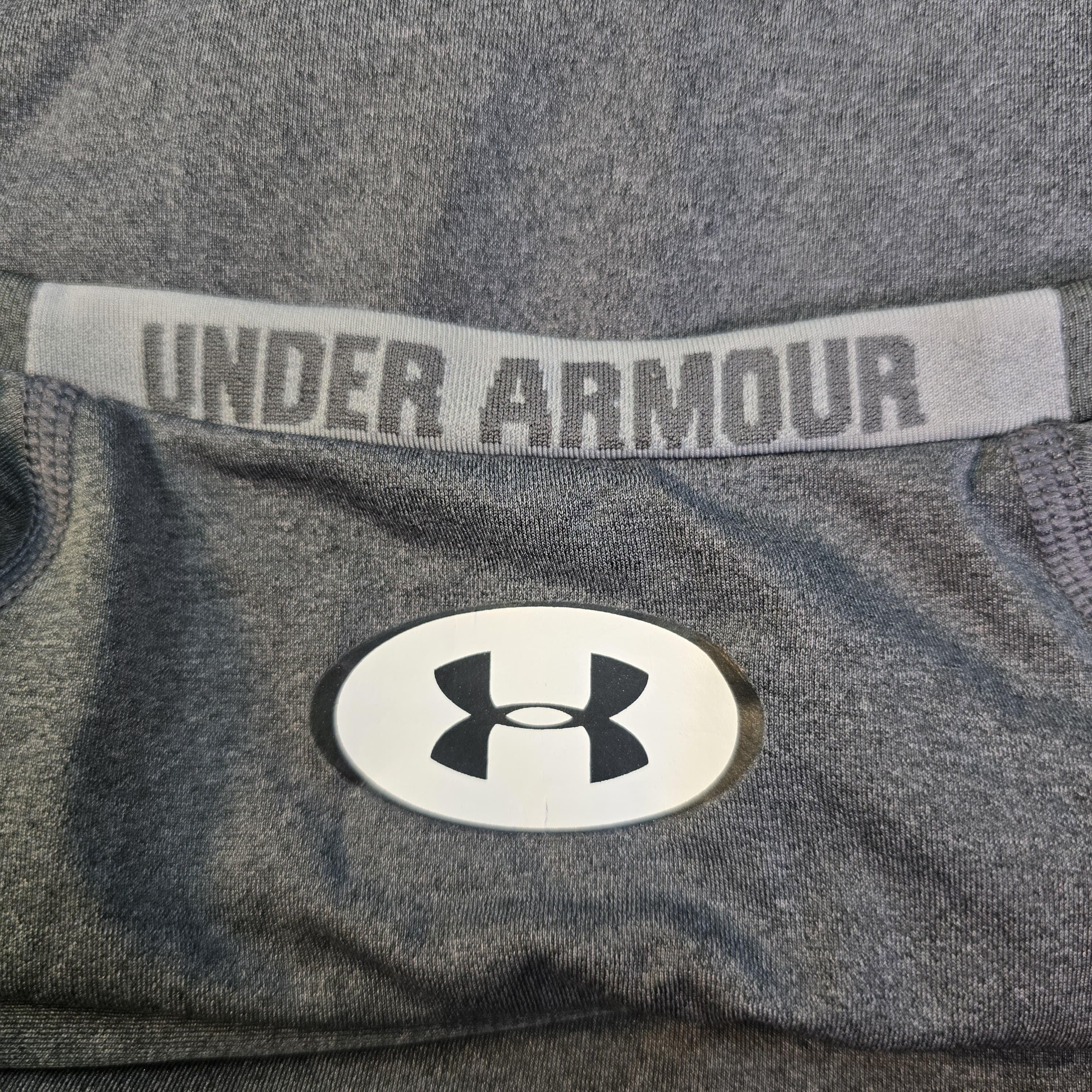 AV-1138 Under Armour T-Shirts s/s