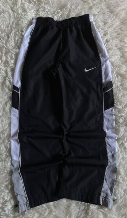 Pantalons de sport Nike spéciaux