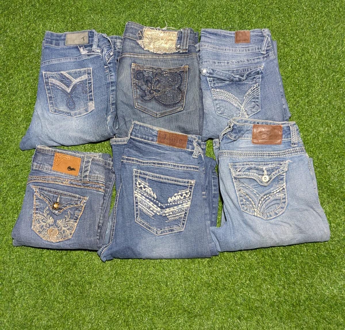 WALLFLOWER AND OTHER BRAND JEANS (ID 234)