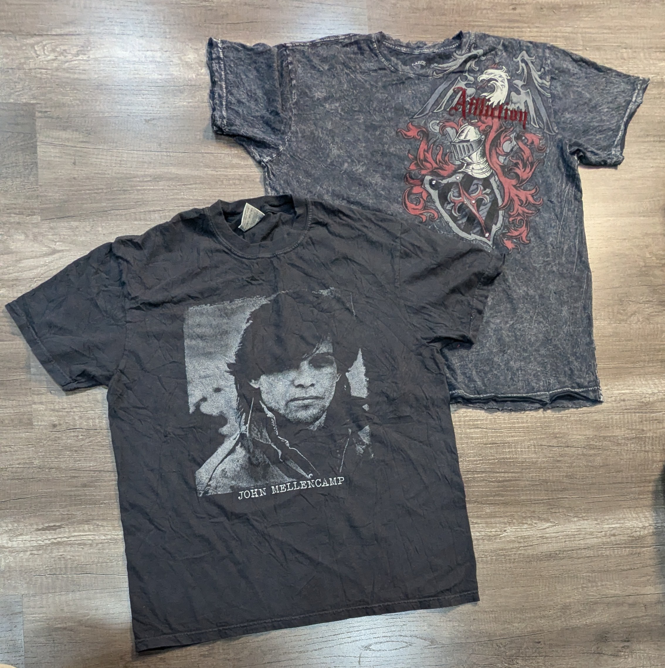 4217 - Vintage Style Printed T-Shirts