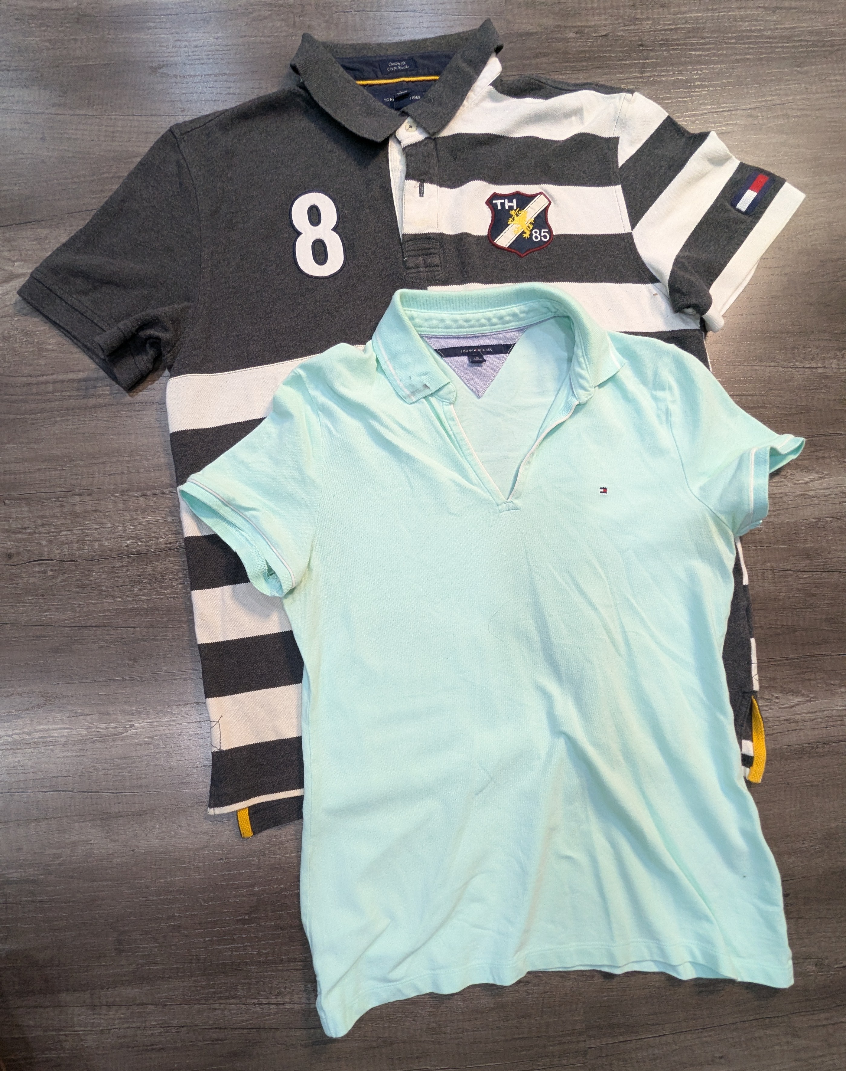 4234 - Tommy Hilfiger Halblange Ärmel T-Shirts