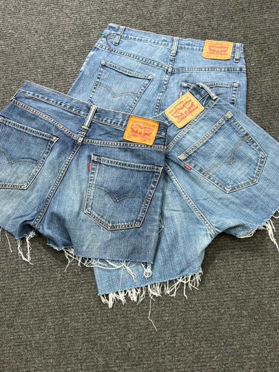 Levi's Cut-Off Shorts – Premium AB Grade