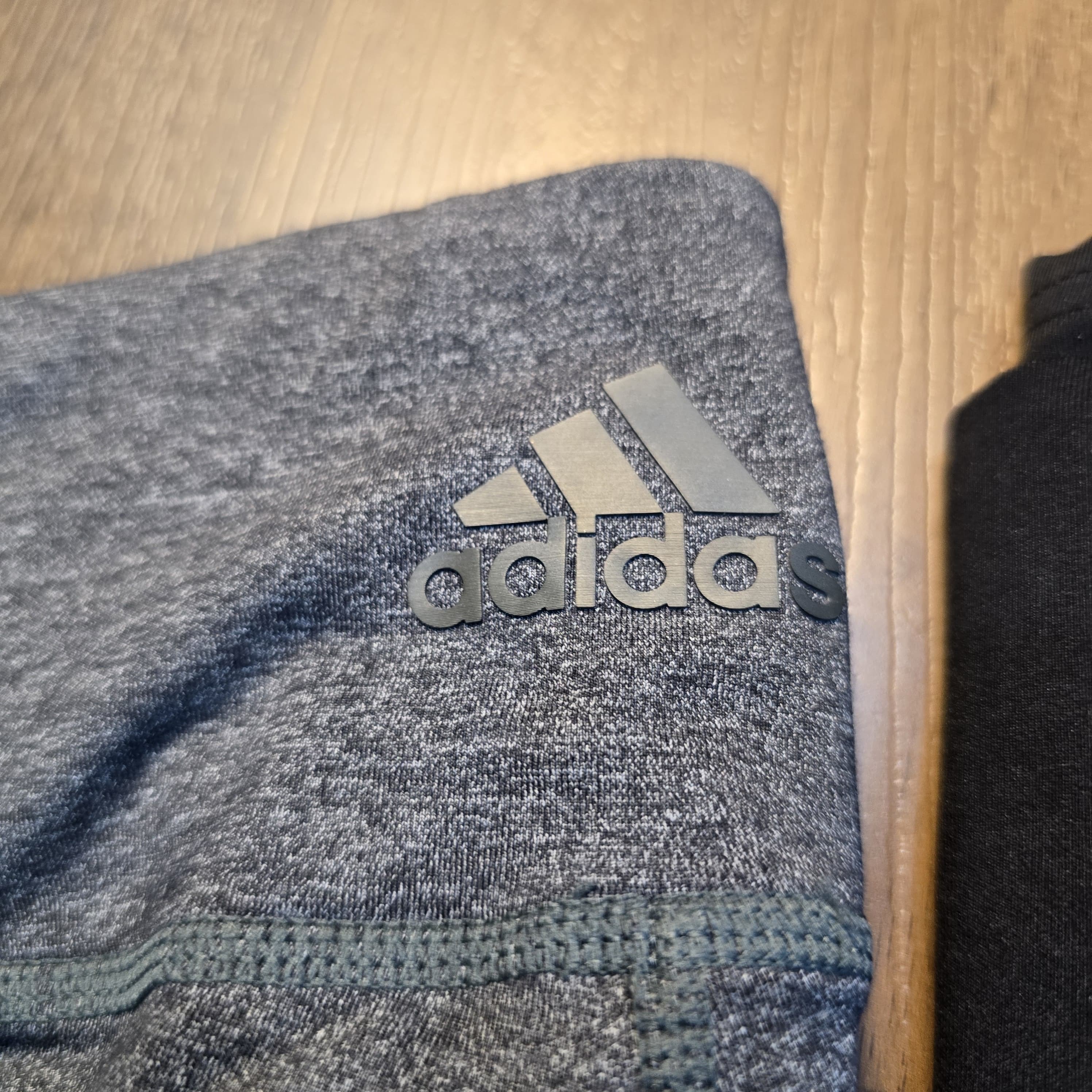 AV-1158 Adidas Leggings