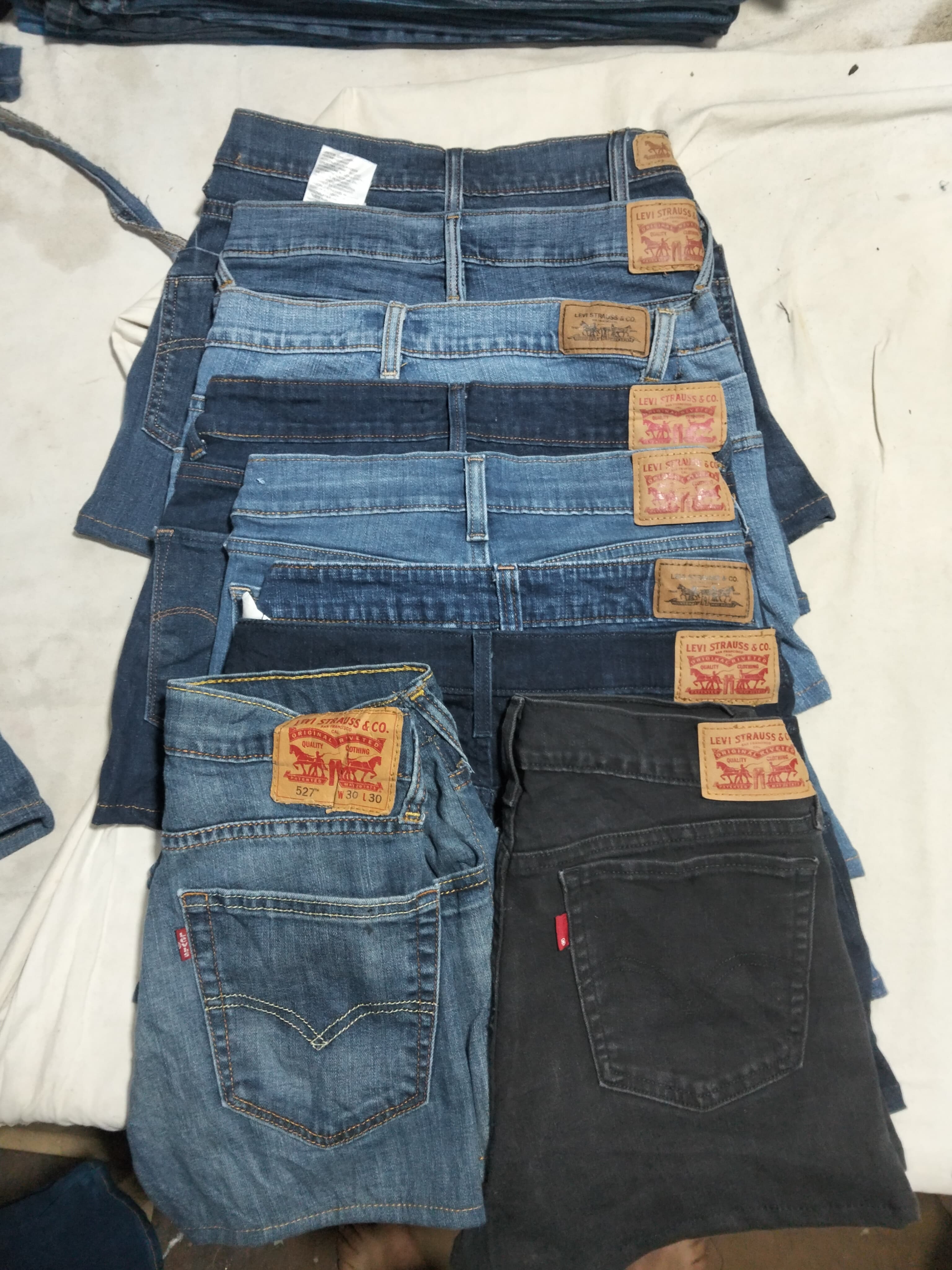 LEVI'S SHORTS