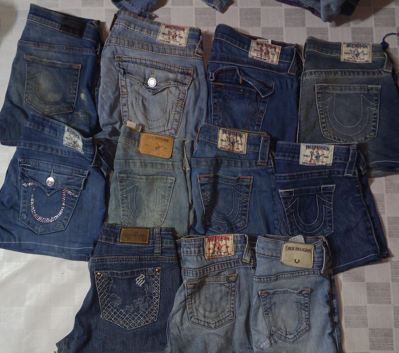 TRUE RELIGION ROCAWEAR MINI SHORTS (MD 1142)