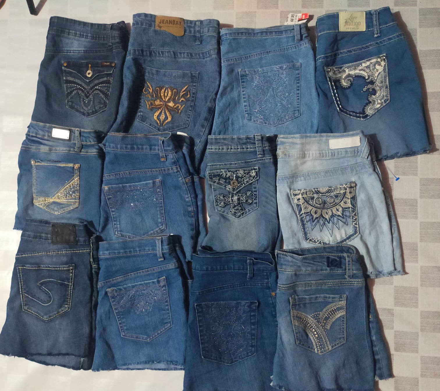 WALLFLOWER AND OTHER MIX BRANDS MINI SKIRTS (MD 11..