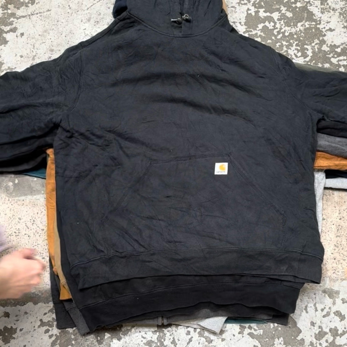 CARHARTT & DICKIES SWEATSHIRTS & HOODIES