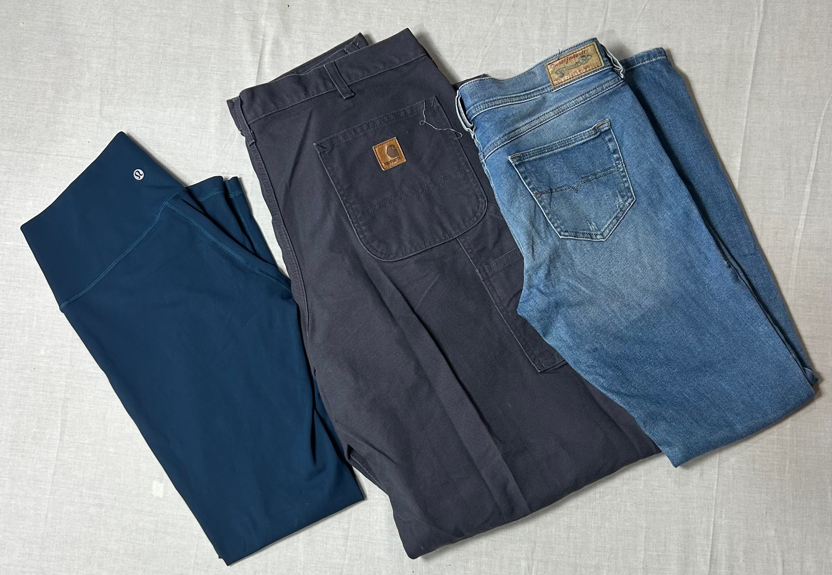 Carhartt & lululemon mix bundle MV_0042