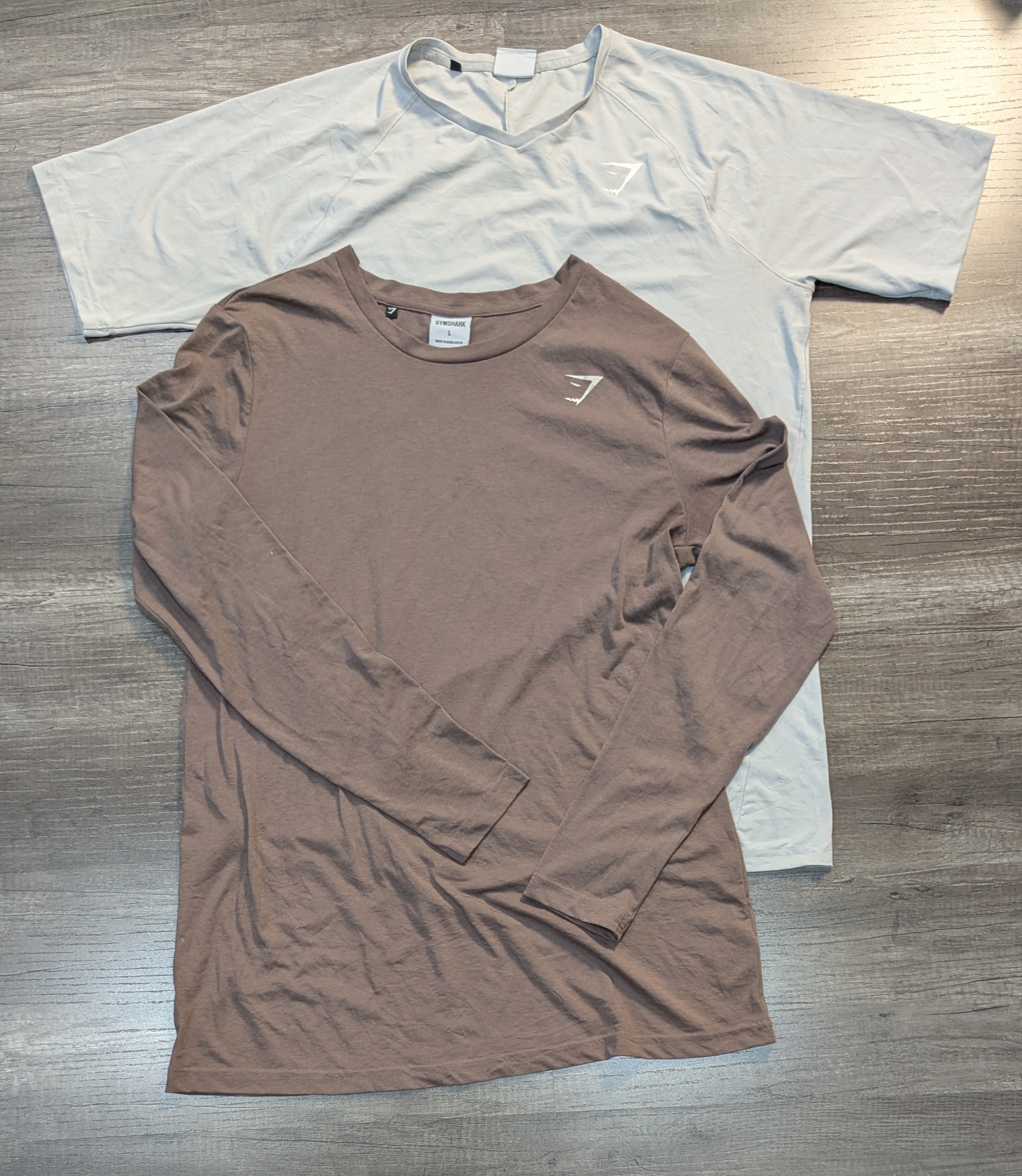 4319 - Gymshark T-shirts à manches courtes et long..