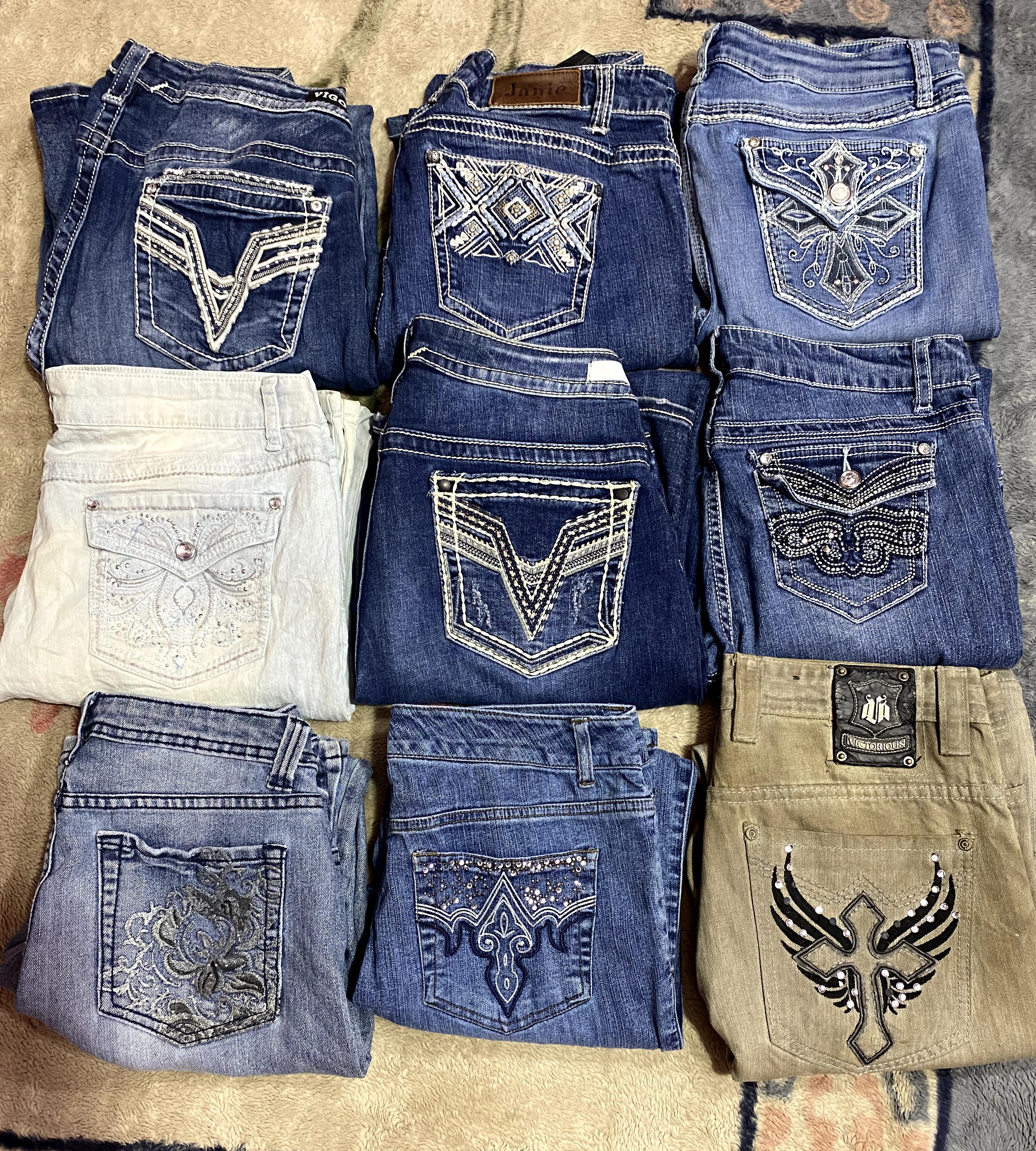 VIGOSS AND OTHER BRAND JEANS (30)