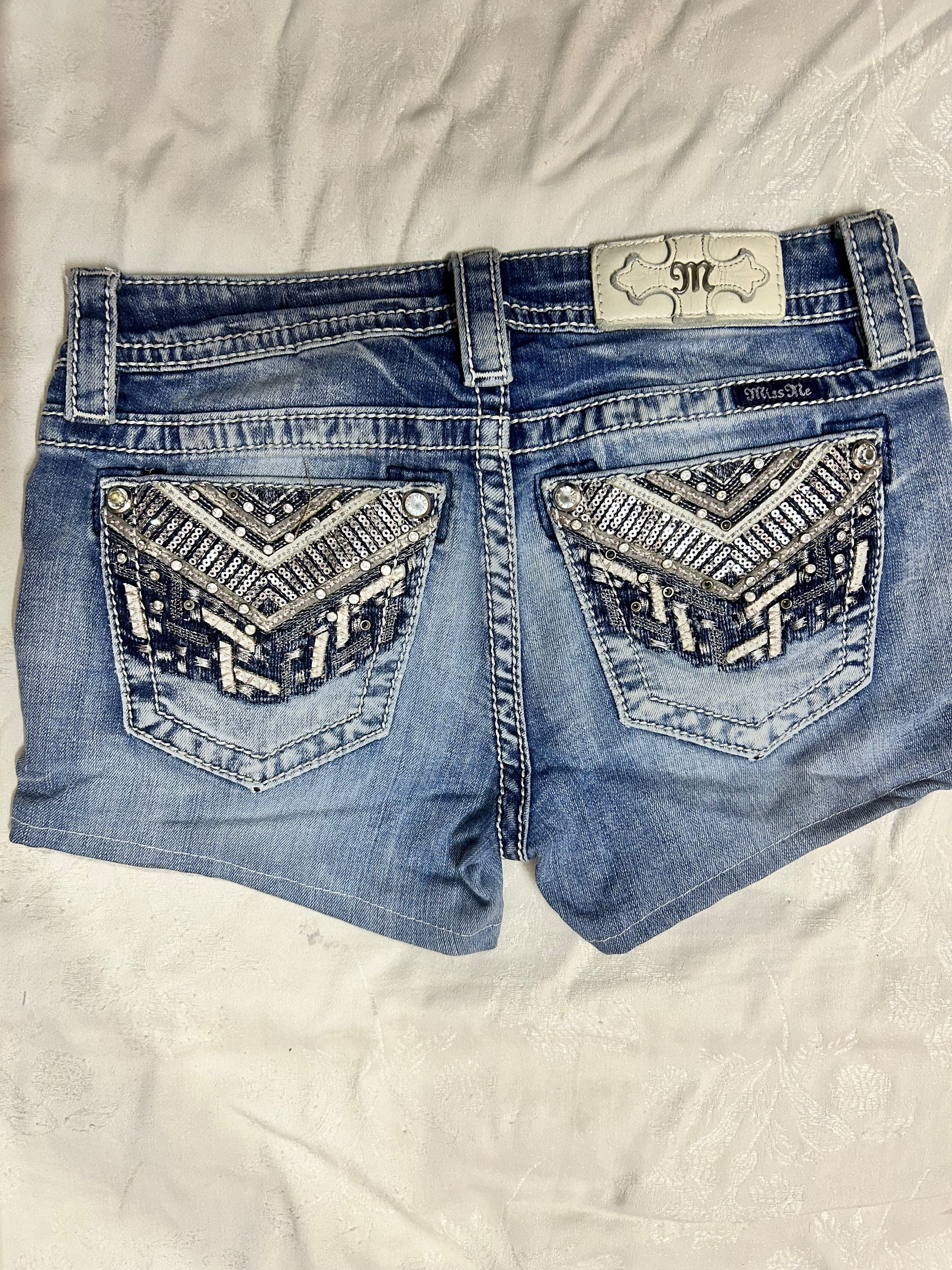 Miss me true religion rockrevival shorts
