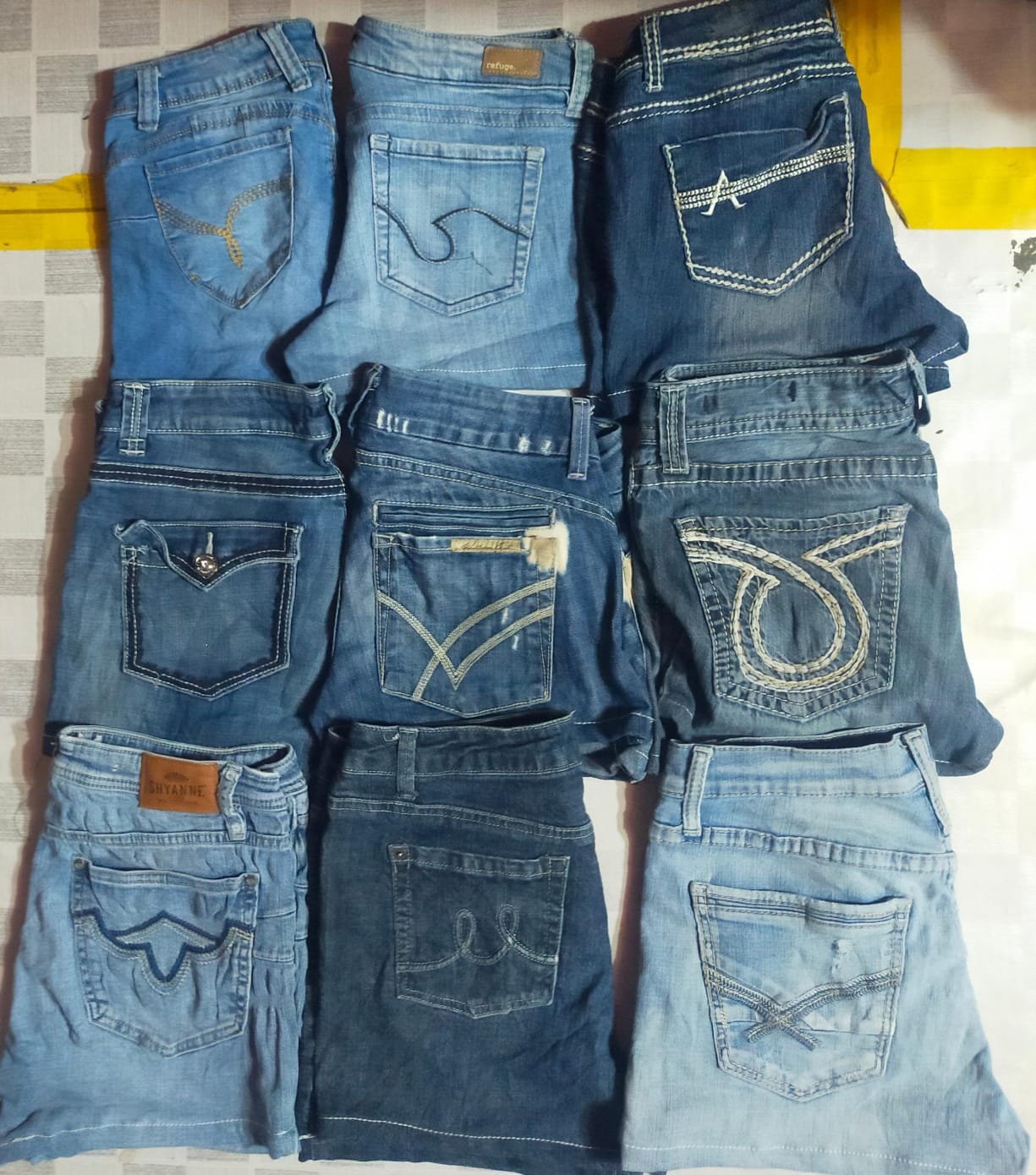 ALMOST FAMOUS AND OTHER MIX BRANDS MINI SHORTS (ID..