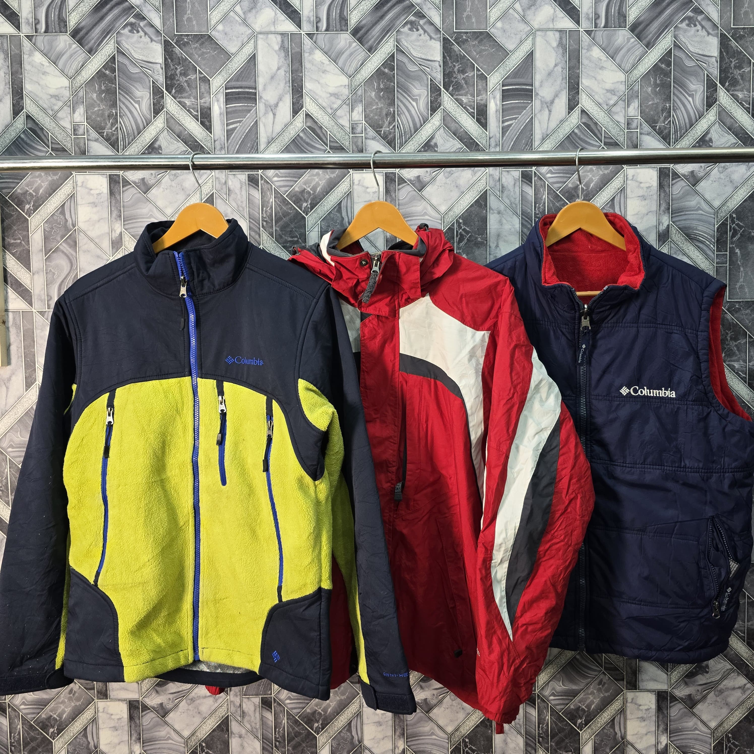 AVG-0339 Columbia Mix Jackets