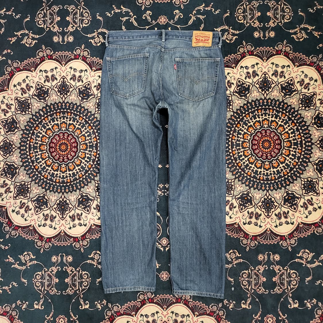 Levi’s mixed jeans