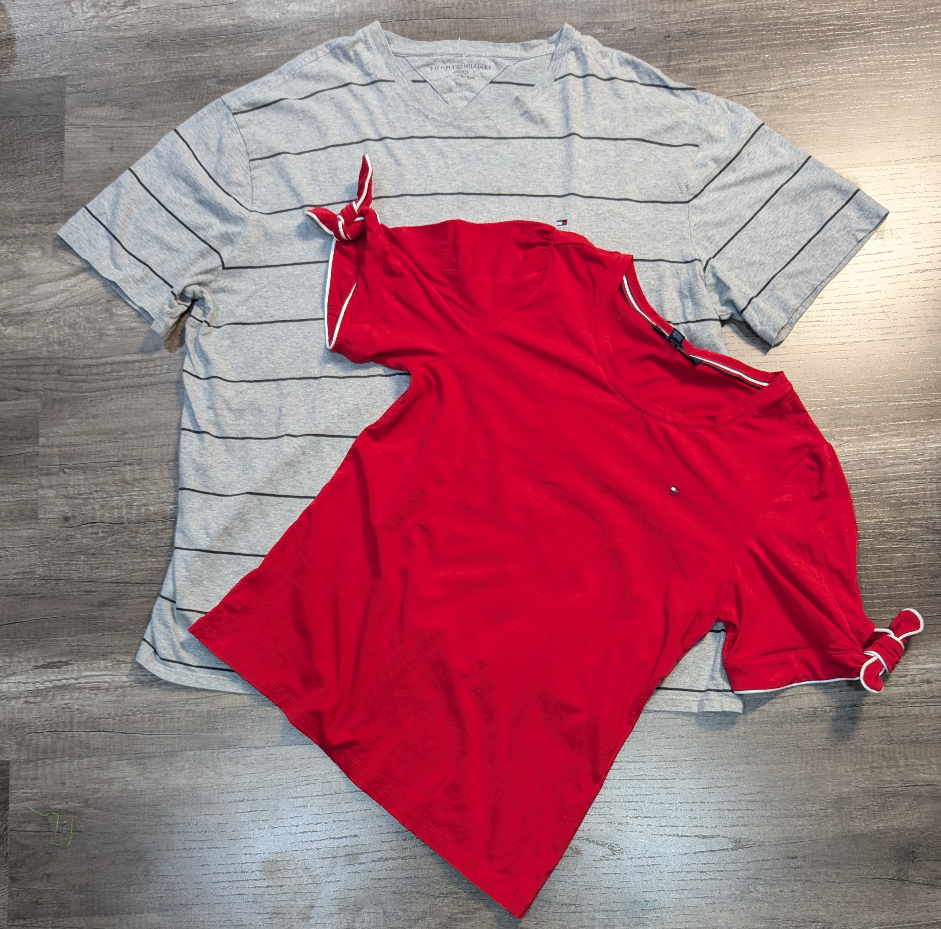 4397 - Tommy Hilfiger Half Sleeves T-Shirts