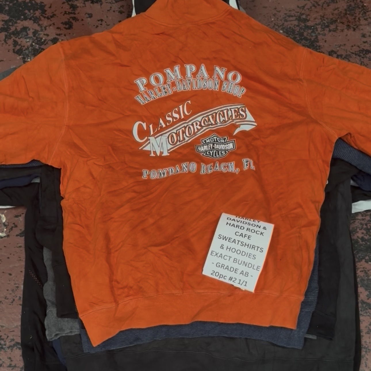 HARLEY DAVIDSON & HARD ROCK CAFE SUEDE-TIQUES & HO..