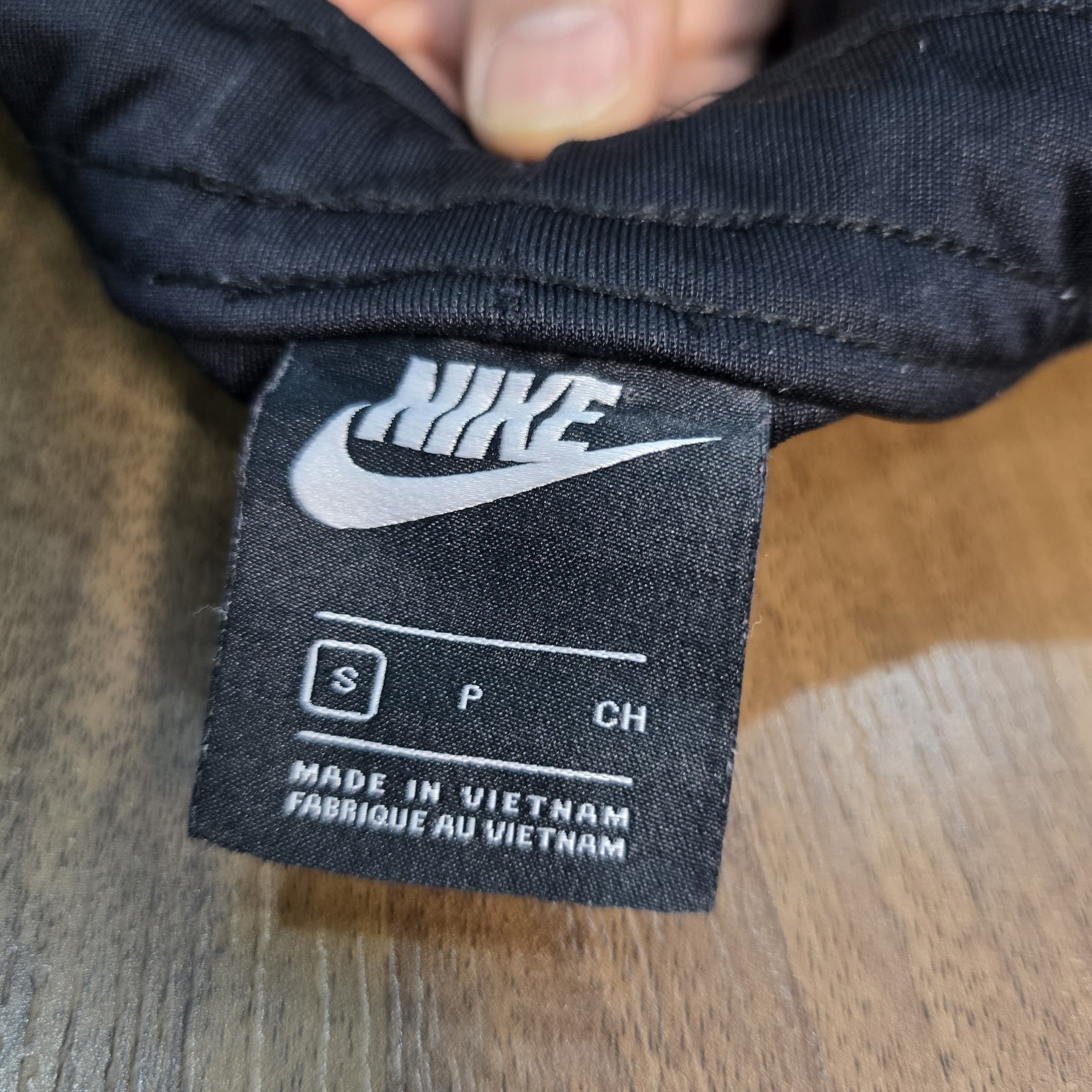AV-1229 Nike Trousers