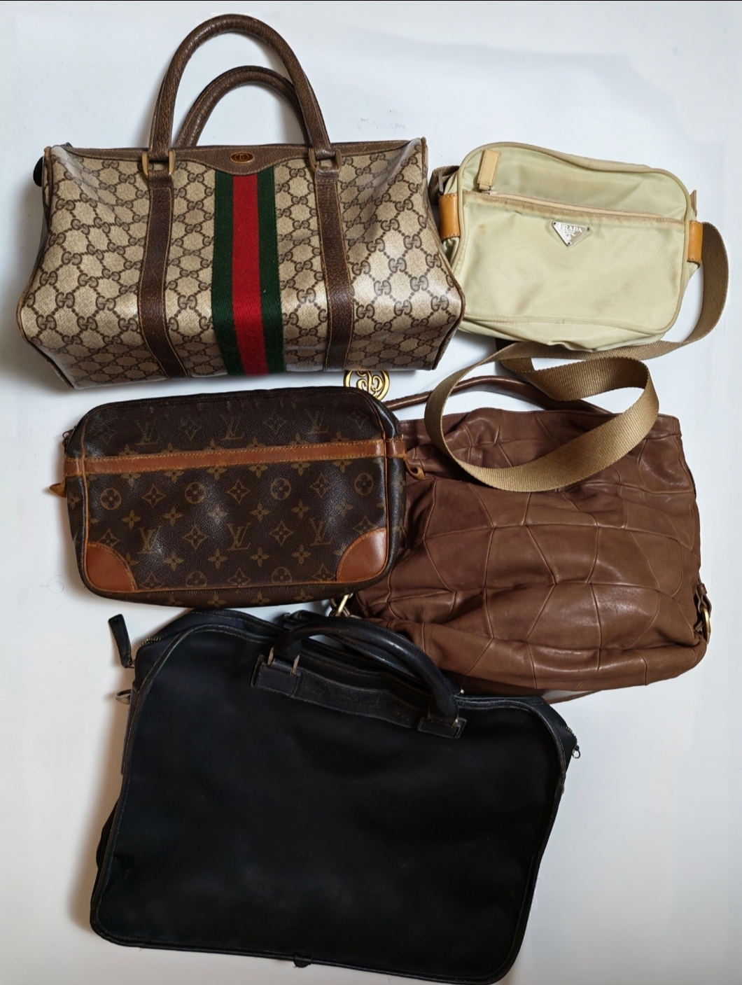 Title
Luxury Bags Bundle – Louis Vuitton / Prada /..