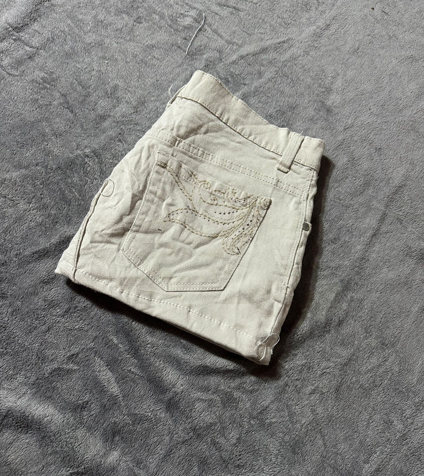 GLORIA VANDERBILT  AND OTHER MIX BRANDS MINI SKIRT..