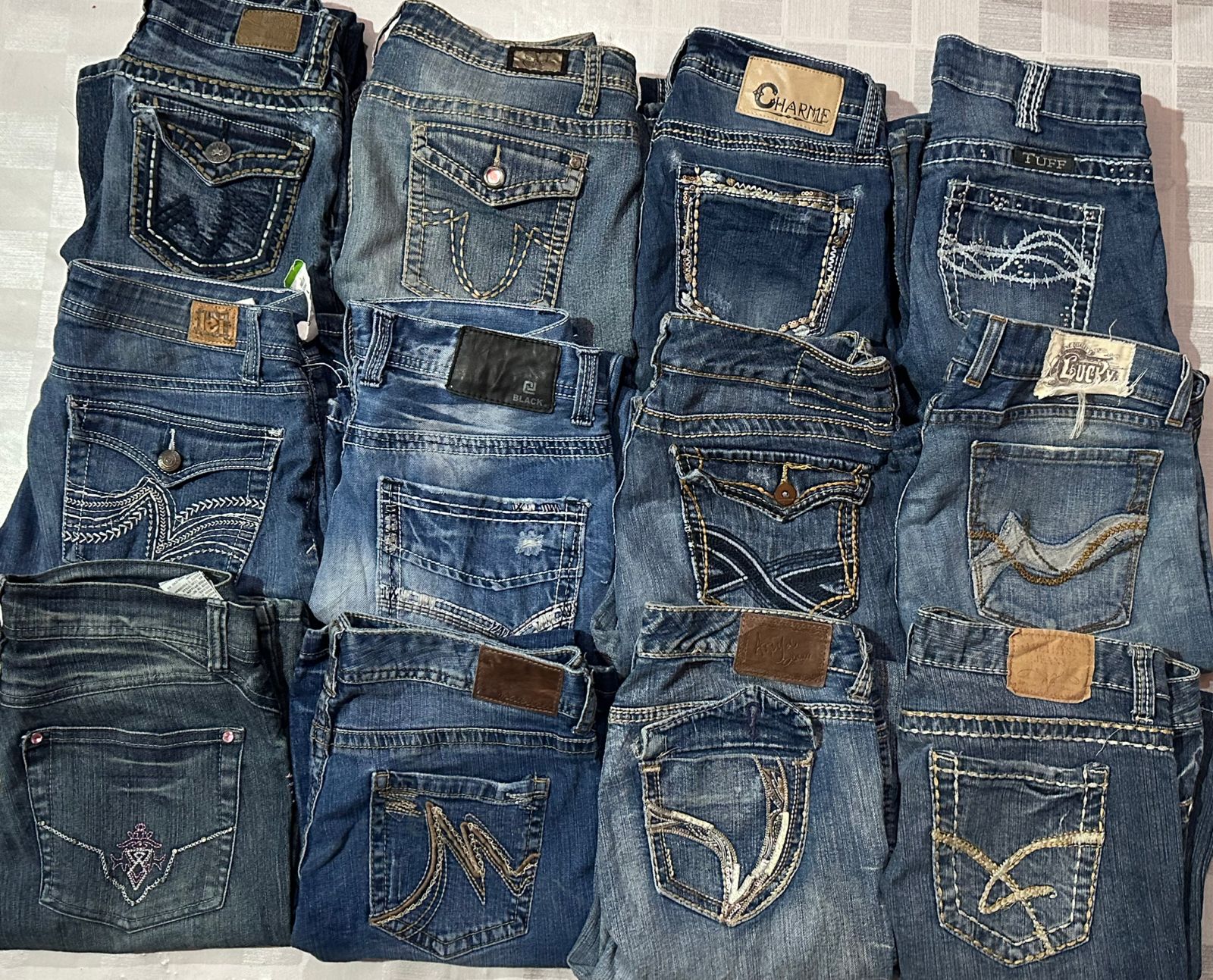 EARL JEANS AND OTHER MIX BRANDS JEANS (MD 1349)