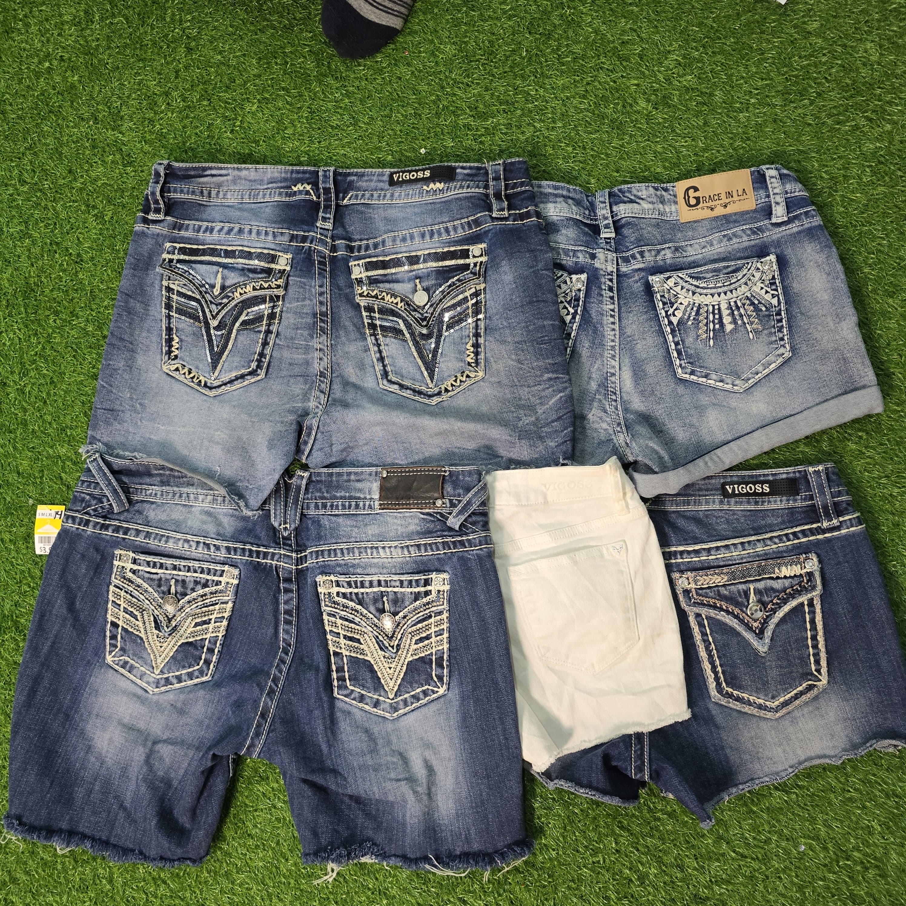 AV-1242 Vigoss | Grace in LA Denim short