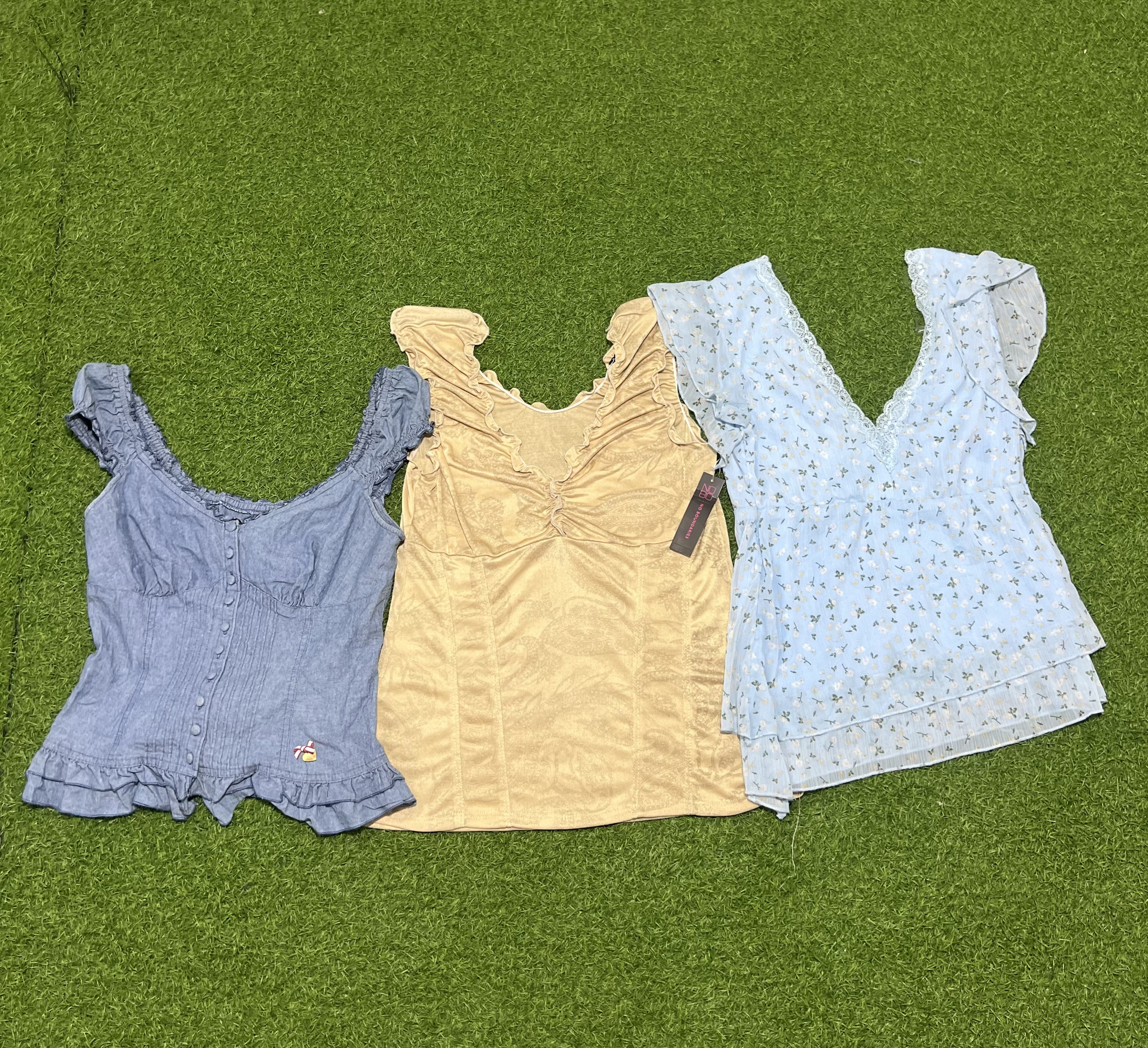 Guess: Vintage Clothing - Online Wholesale|Join Fleek