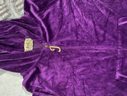 1 - 12 Pairs of Juicy Couture Tops and Trousers - ..