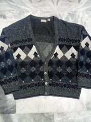 Cardigan sweater 15 pieces