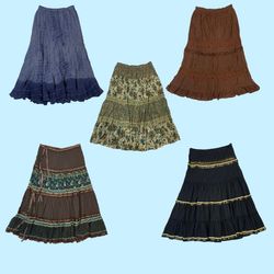 Y2K Skirt Mix: Trendy & Timeless (GRV-8-028)