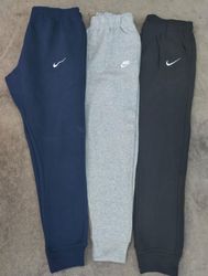 CR2273 Pantalons de jogging Nike - 30 pièces