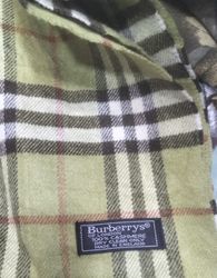 Burberry mufler