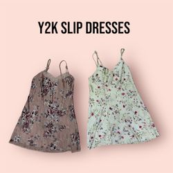 Y2K SLIP-KLEIDER