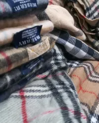 Burberry muffler