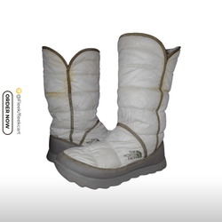 UGG - The North Face - klassische Winterstiefel - ..