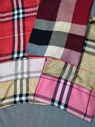 Buberry scarves 30 pieces