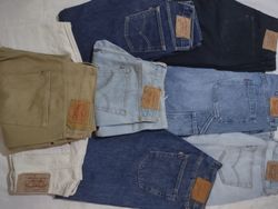 TAV#25 Levi's Jeans