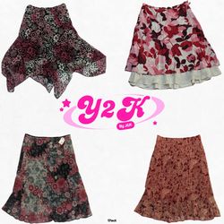 Y2K Sweetheart: Grunge Romance Skirts