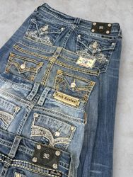 Damen Miss Me True Religion Rockrevival Flared/Boo..